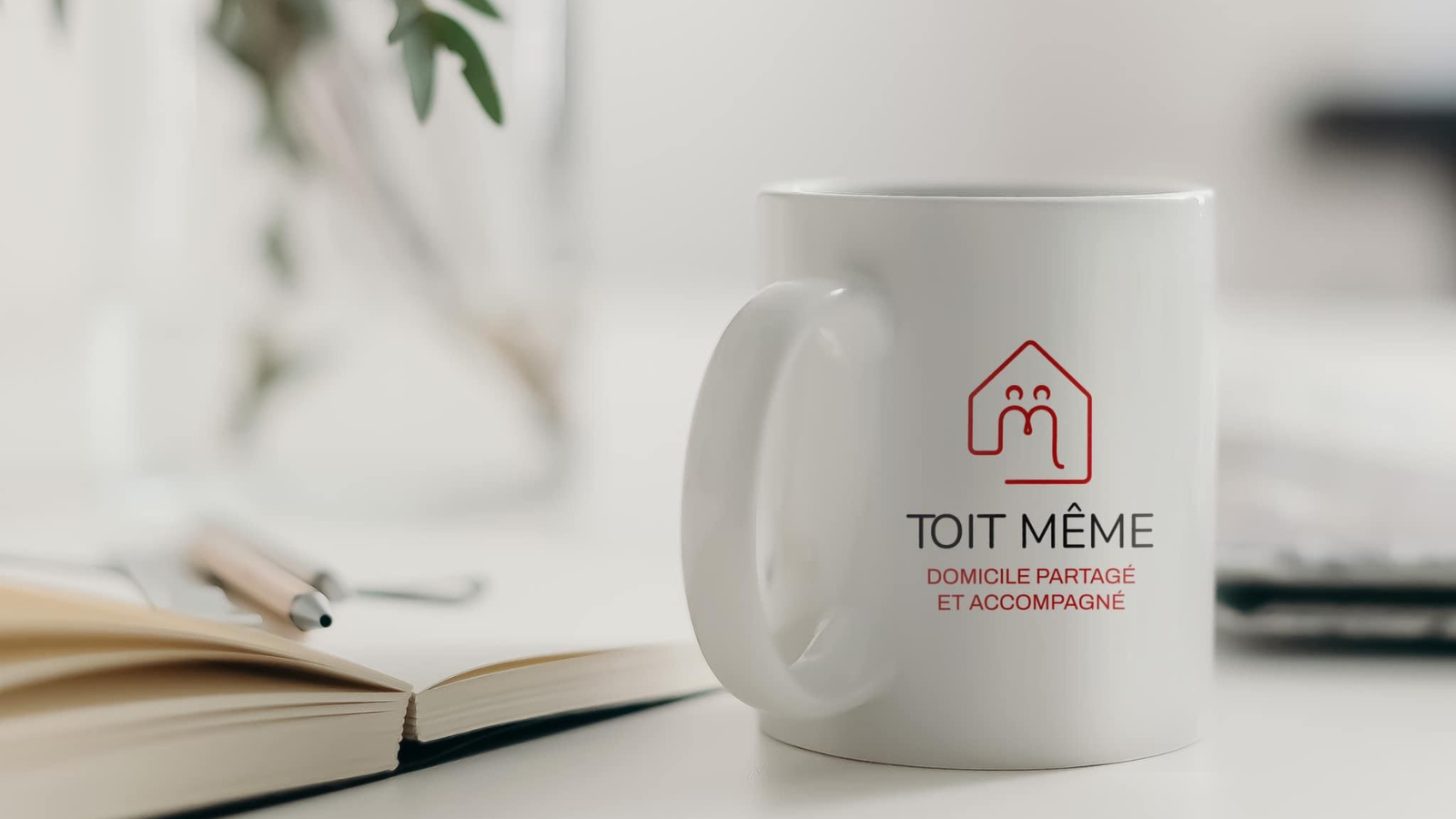 Floricom réalise la refonte du logo pour l’Association Toit Même