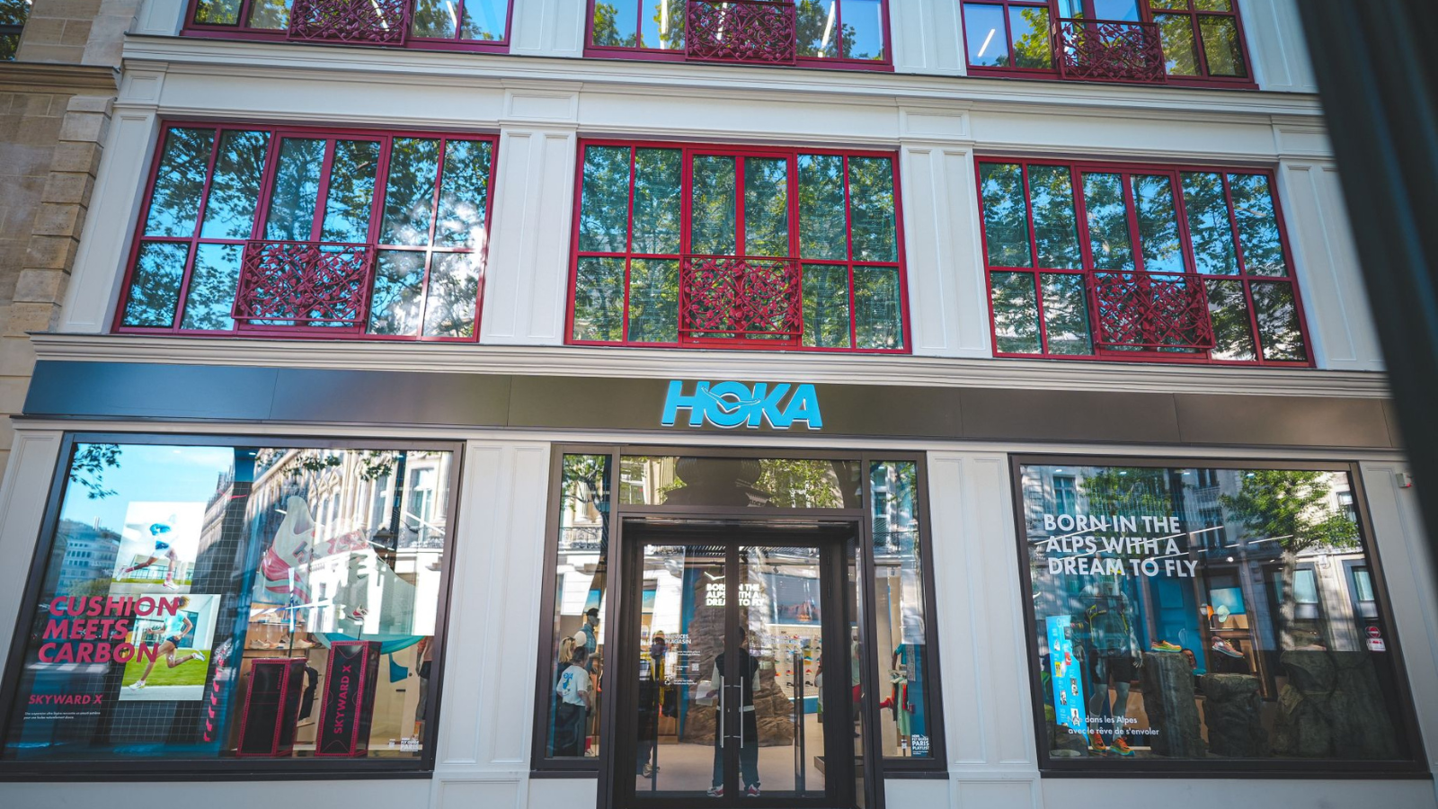 Hoka ouvre un magasin à Paris