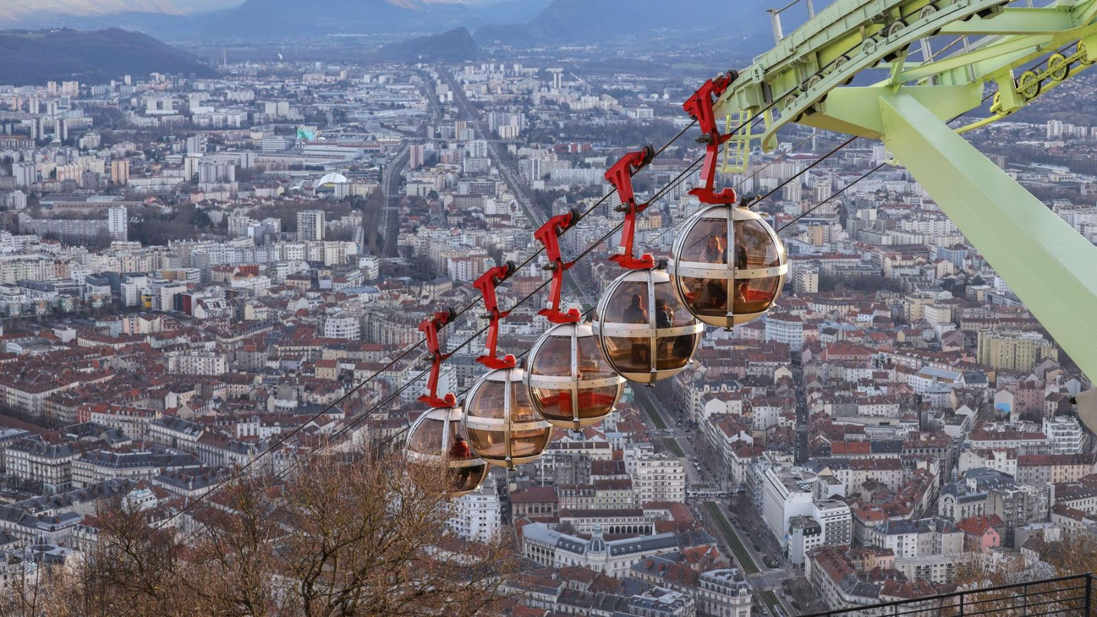 Grenoble&nbsp;: une stratégie de communication sous l'œil de la chambre régionale des comptes