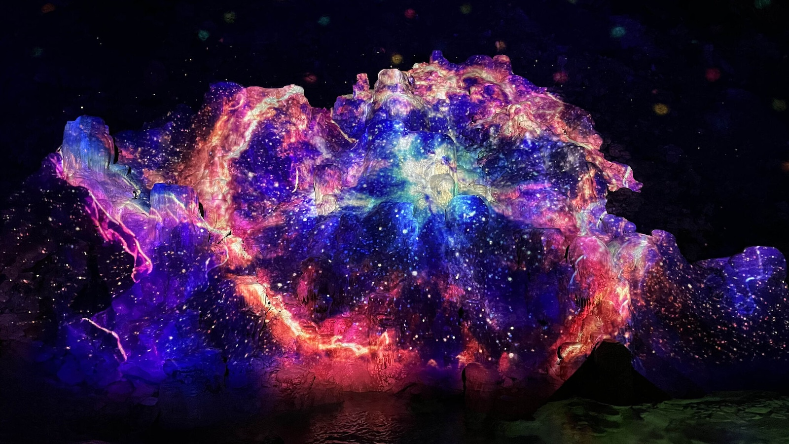 Vendredi 4 illumine la grotte de Choranche