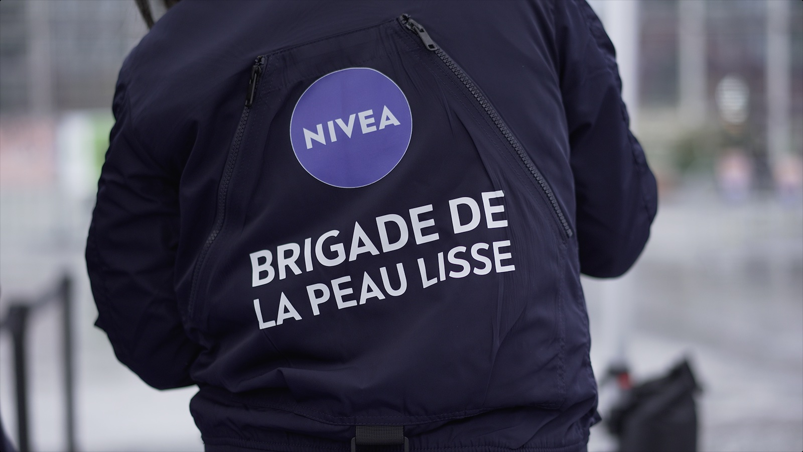Les Envahisseurs appelle la « peau lisse&nbsp;» pour Nivea