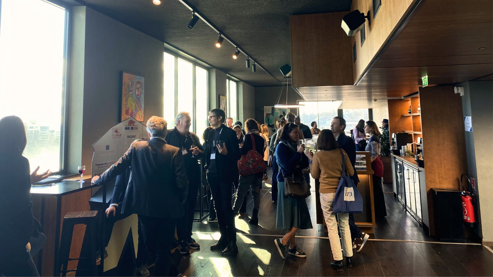 L’Ascensoir ferme se portes, mais le rooftop poursuit ses activités