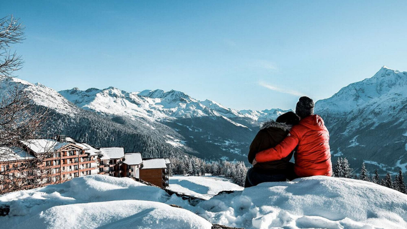 Le patron du Club Med plaide la cause des Alpes auprès du Premier ministre