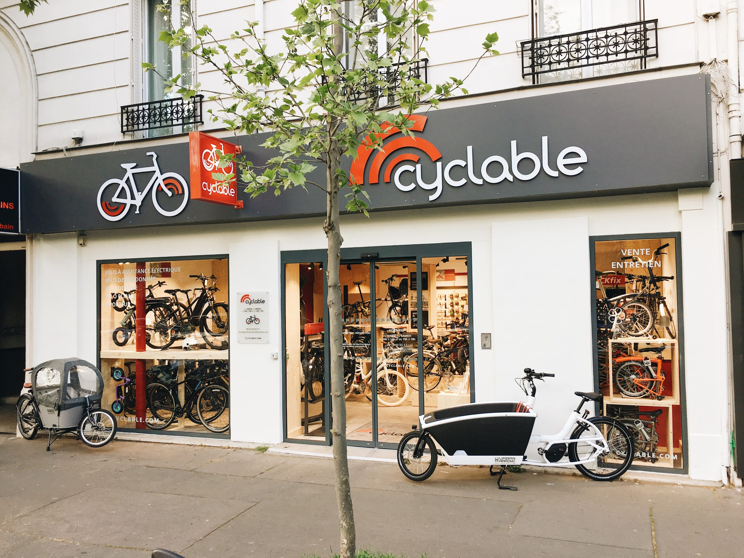 L'enseigne Cyclable fait le trou