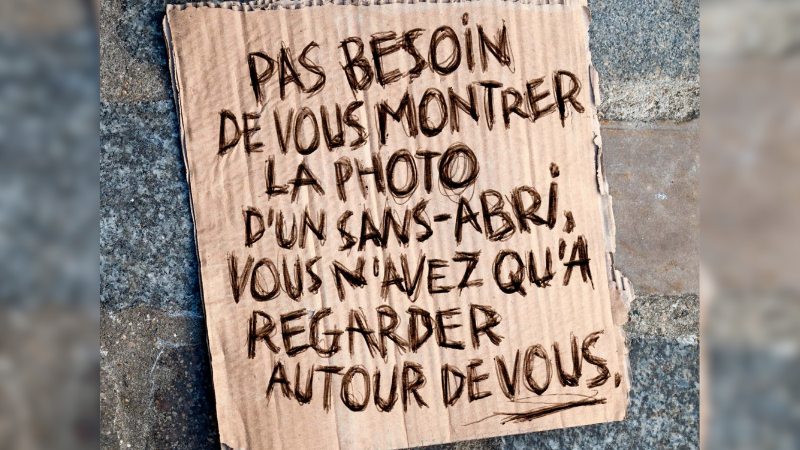 Le Samu social 69 fait des pancartes pour encourager aux dons