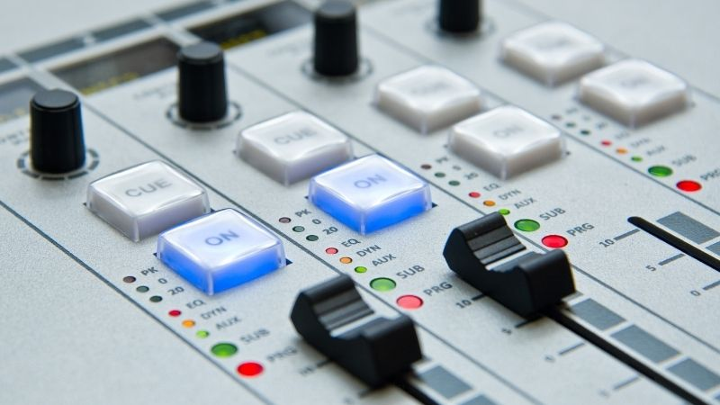 Rentrée 2023&nbsp;: les nouveautés des stations de radio