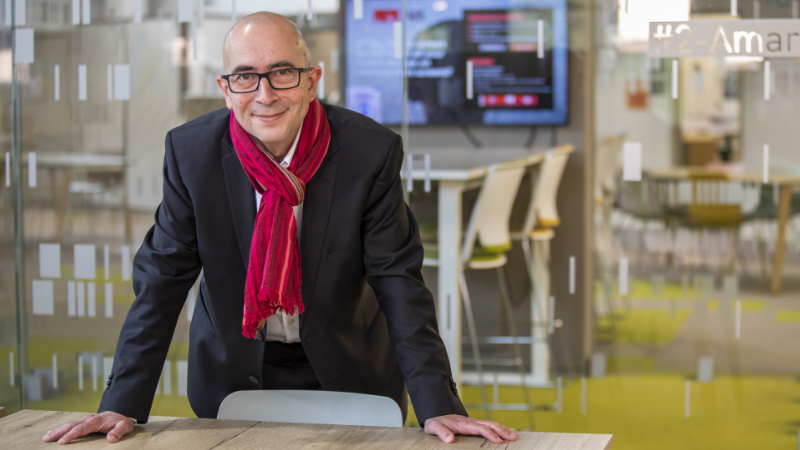 Vincent Giolito (EM Lyon)&nbsp;: « Les entreprises digitalisées font aussi des erreurs&nbsp;»