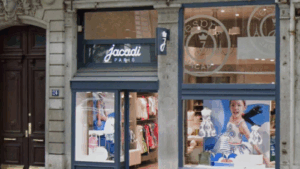 Le groupe textile Deveaux reprendra Jacadi