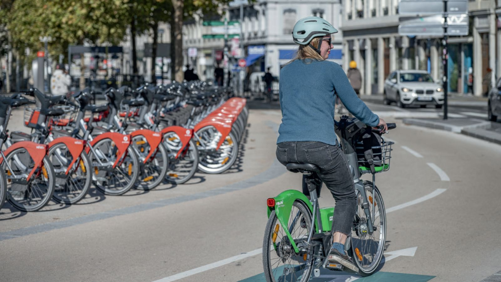 Le nouveau Vélo’v électrique arrive dans les rues de Lyon