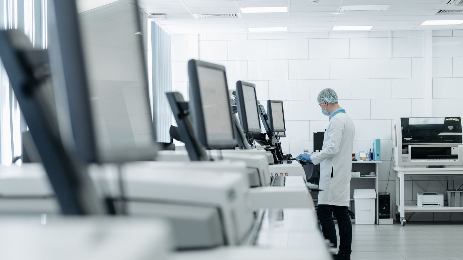 Industrie pharmaceutique : les dirigeants s’engagent peu sur LinkedIn
