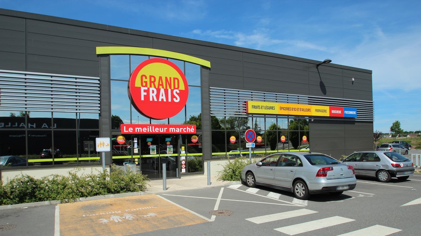 Grand Frais s’apprête à reprendre une trentaine de magasins Gifi