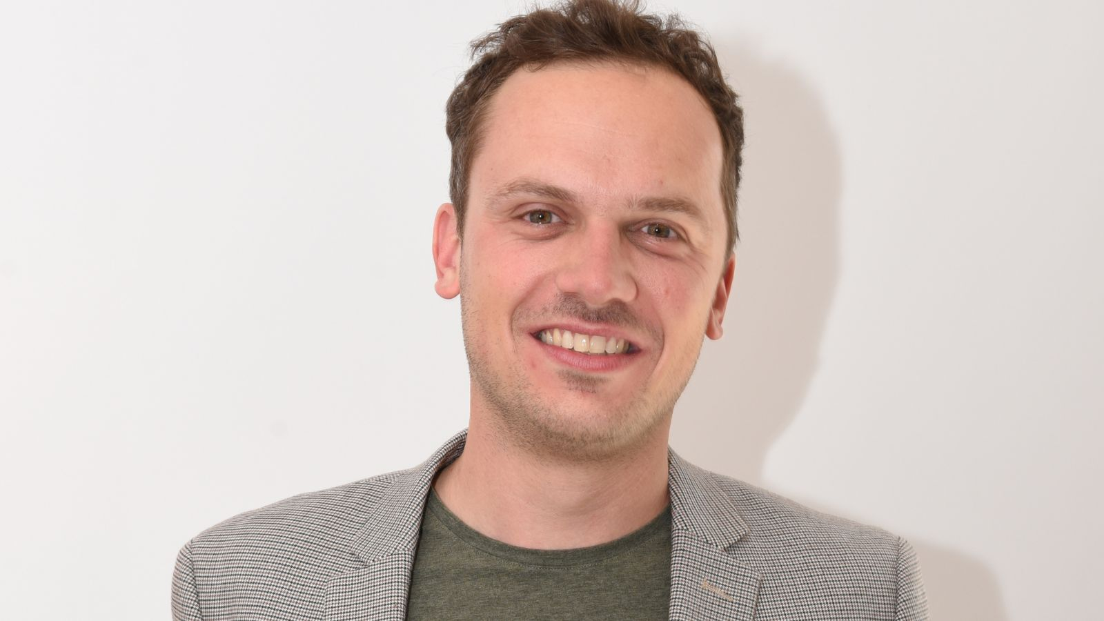 Chronique : La com’ n’a pas disparu, elle s’est dissoute dans tout