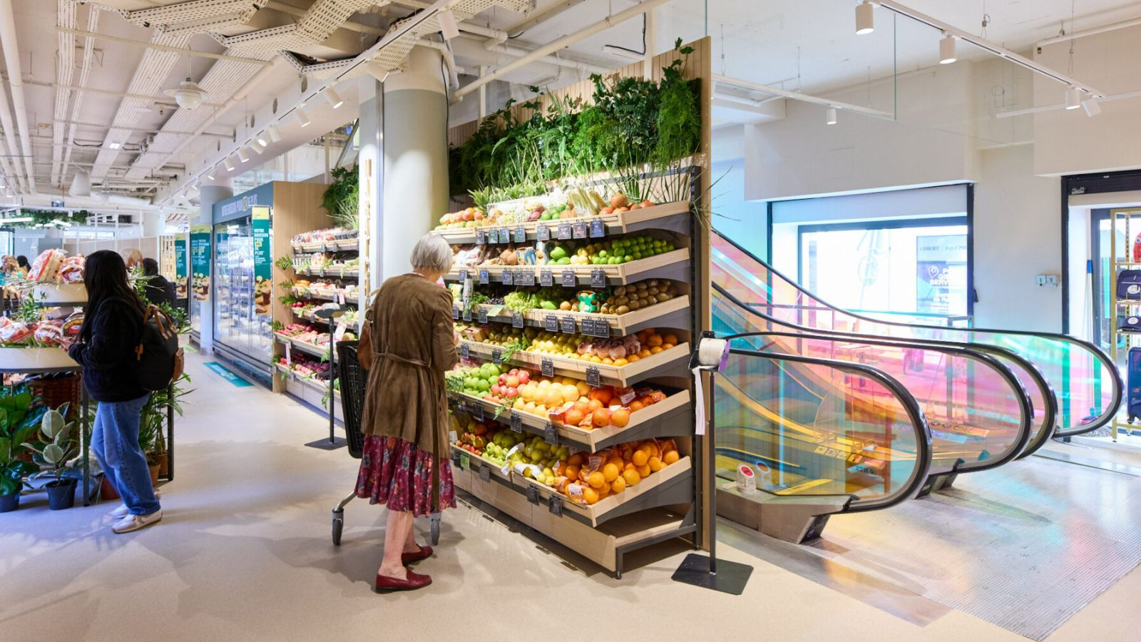 Le groupe Casino confirme son redressement mais doit renforcer sa structure financière