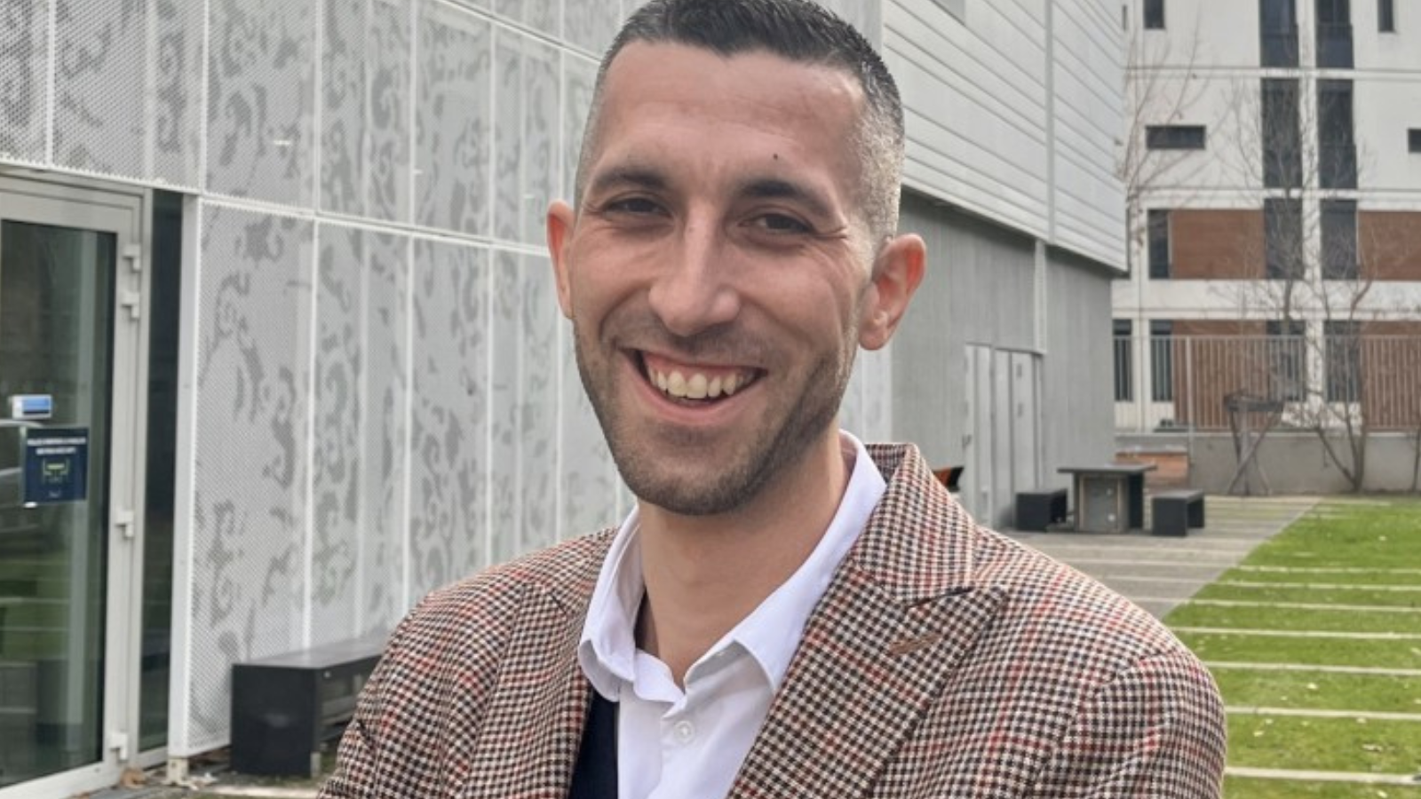 Romain Vacher dirige Sup de Com Lyon