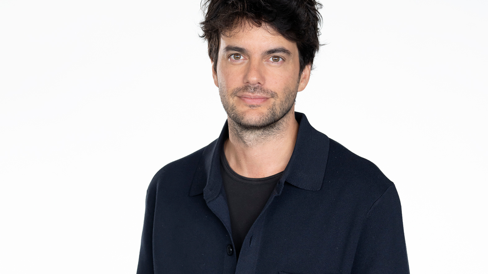 Quentin Lafay : des coulisses de la politique au studio de France Inter