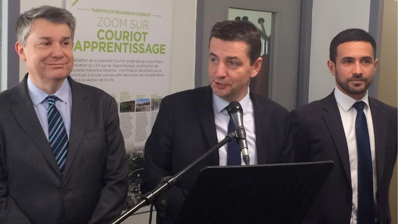 Chantage à la vidéo intime à Saint-Étienne : « Le feu médiatique se concentre sur le maire »